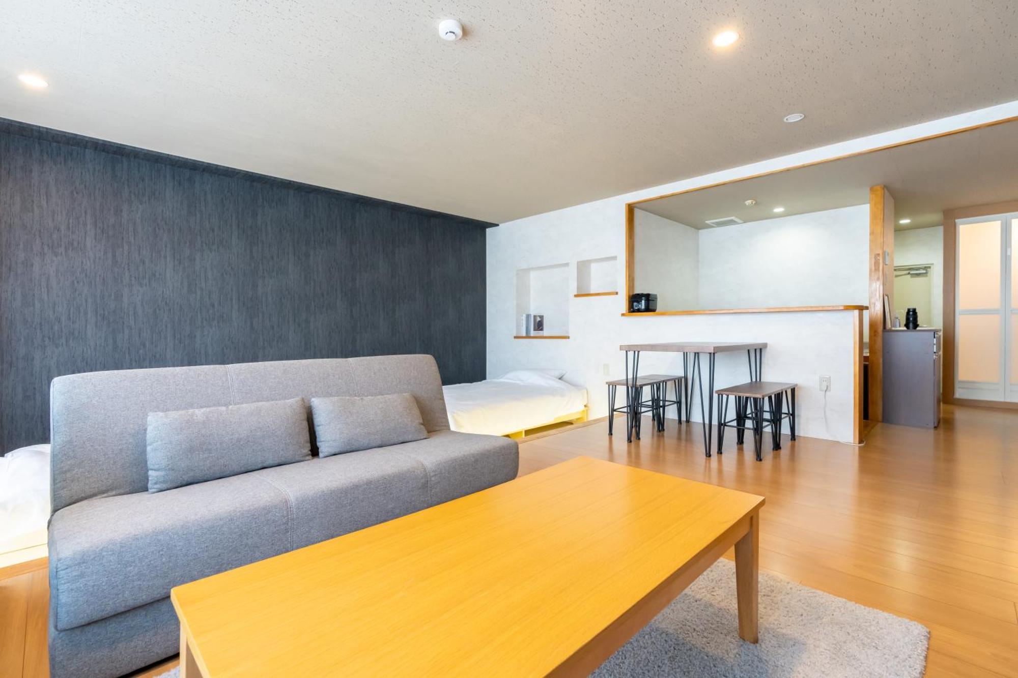 Apartment アパートメント五島 Goto
